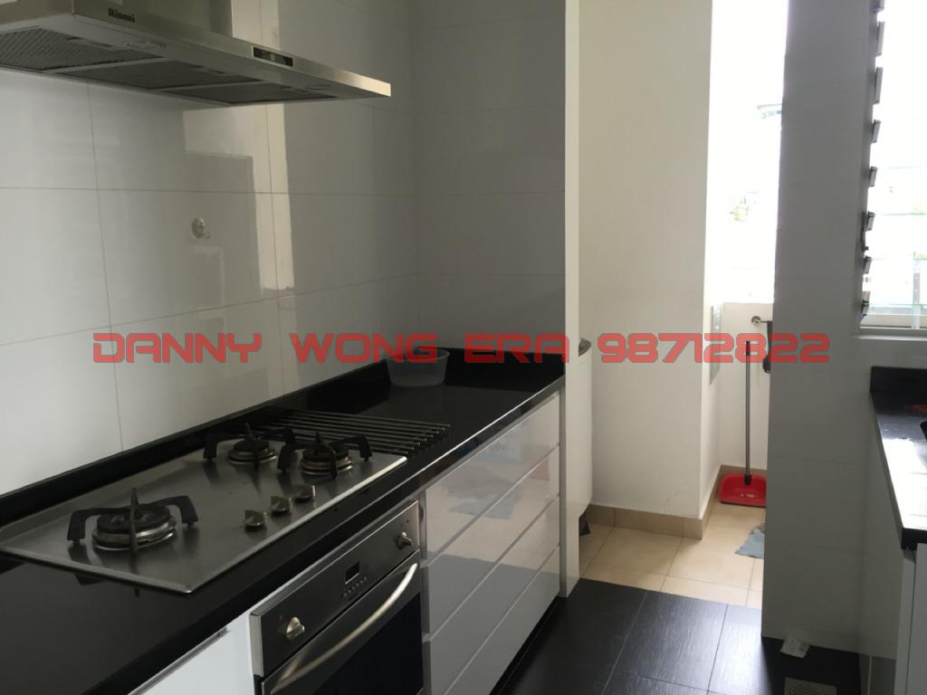 Grosvenor View (D14), Condominium #105867402